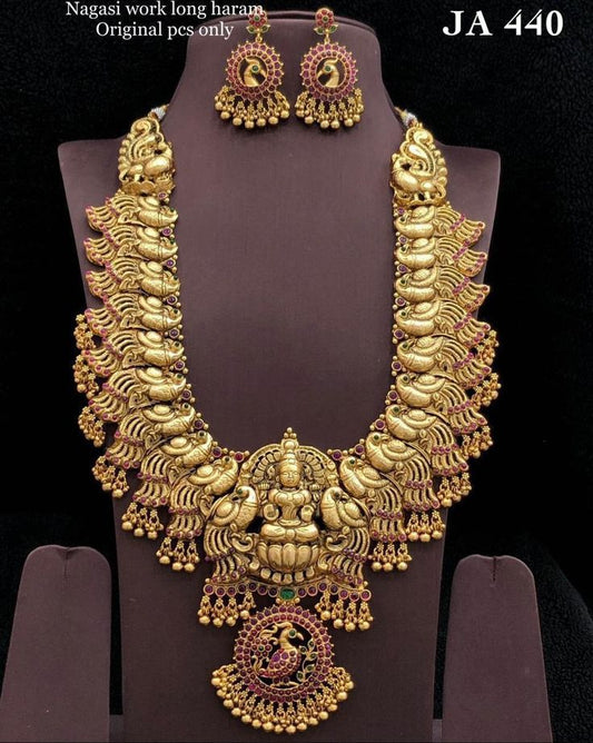 Leaf Designer Super Gold Look Necklace Set
