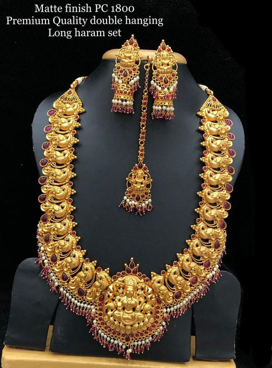 Super Sale Claccy Look Necklace Set